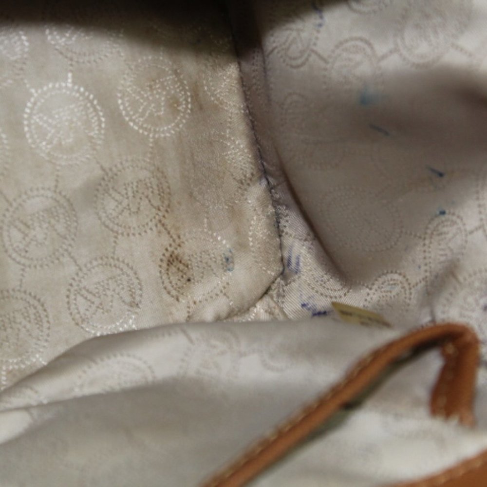 Michael Kors Large Selma Satchel - Picture 11 of 12